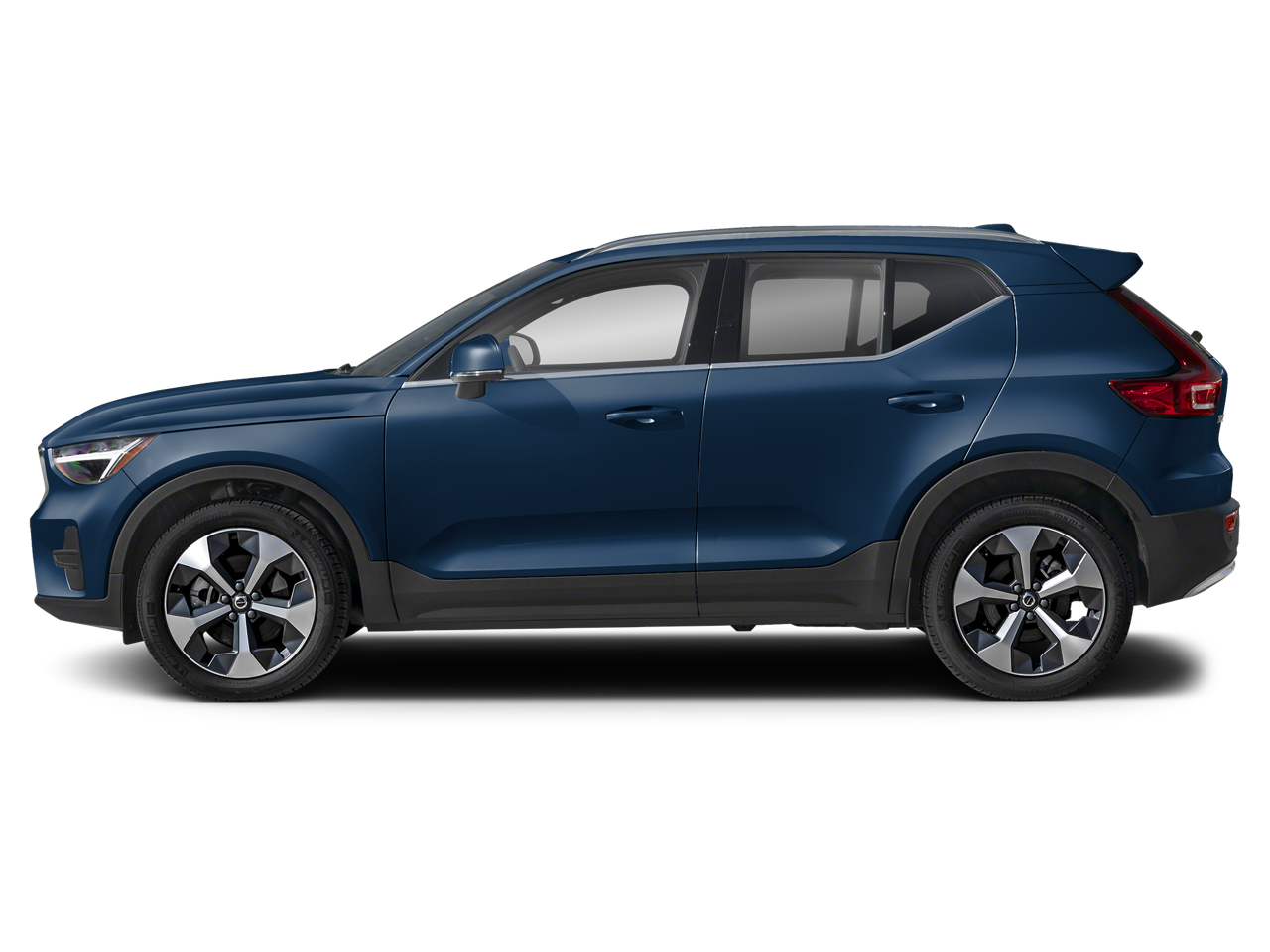 2025 Volvo XC40 B5 Core