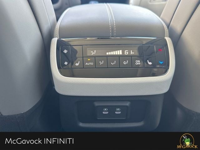 2026 INFINITI QX60 LUXE