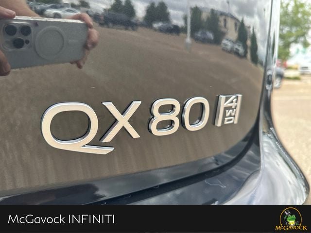 2025 INFINITI QX80 SENSORY
