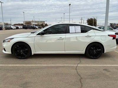 2022 Nissan Altima 2.5 SR