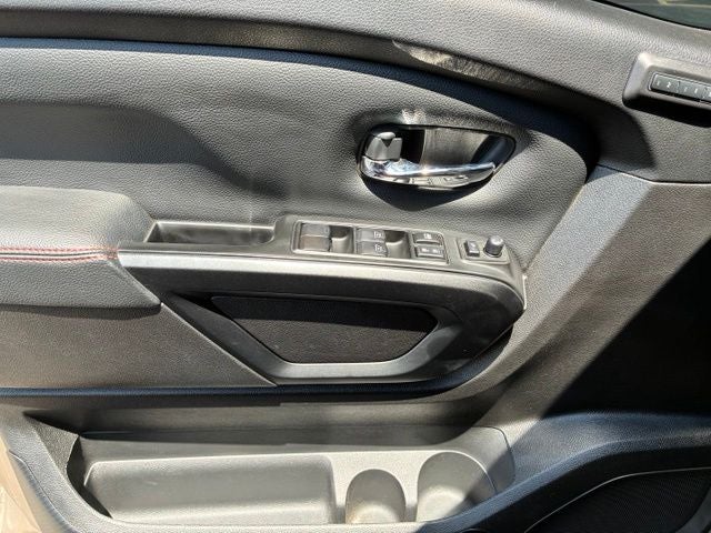2024 Nissan Titan PRO-4X