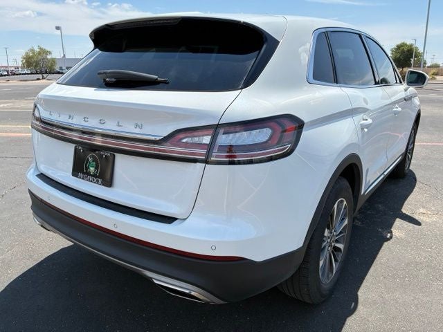 2022 Lincoln Nautilus Standard