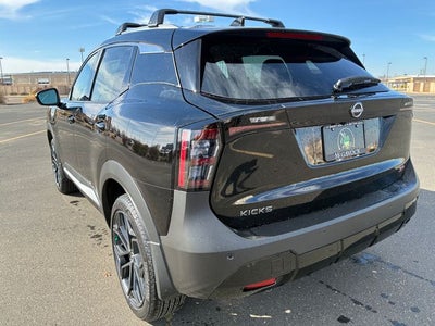 2026 Nissan Kicks SR