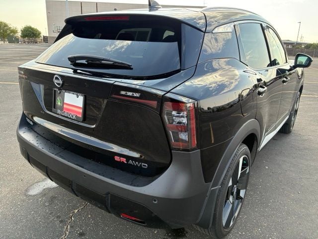 2025 Nissan Kicks SR