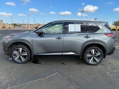 2023 Nissan Rogue SL