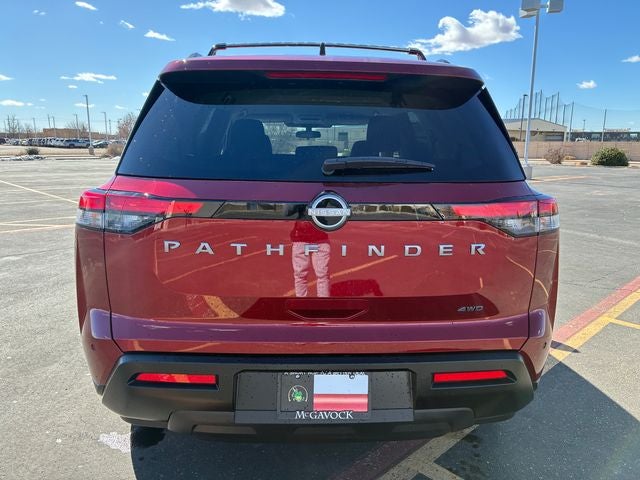 2026 Nissan Pathfinder SV