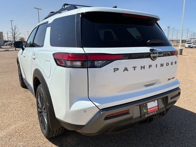 2026 Nissan Pathfinder SL