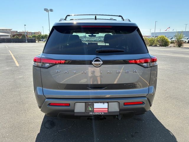2026 Nissan Pathfinder Platinum