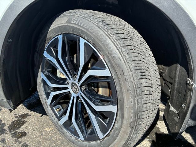 2024 Toyota Crown Limited