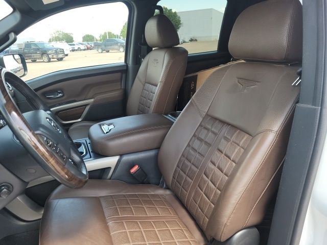 2021 Nissan Titan Platinum Reserve