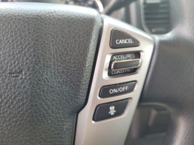 2022 Nissan Titan SV