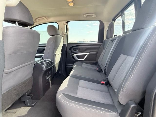 2021 Nissan Titan XD SV