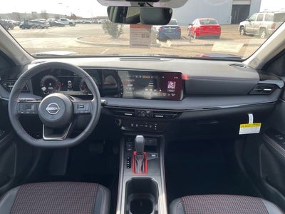 2025 Nissan Kicks SR