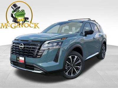 2026 Nissan Pathfinder Platinum