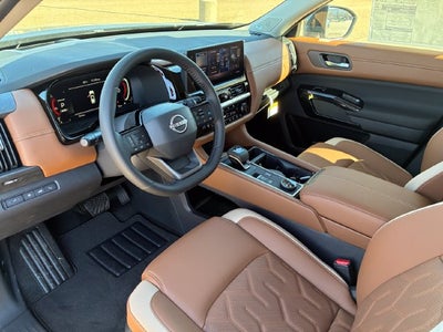 2026 Nissan Pathfinder Platinum