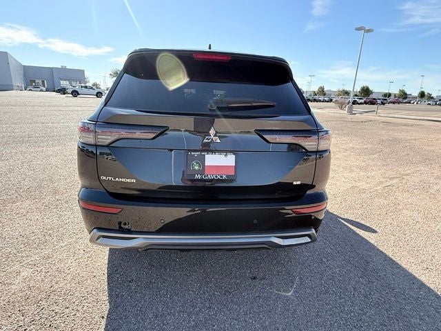 2025 Mitsubishi Outlander SE