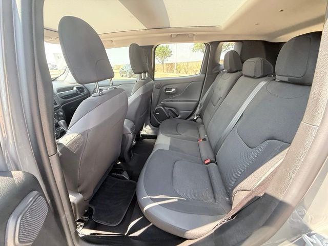 2020 Jeep Renegade Altitude - Photo 16