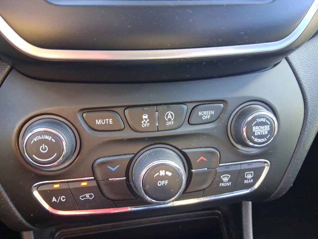 2020 Jeep Cherokee Latitude