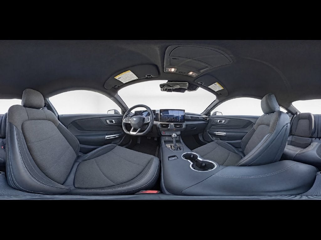 2025 Ford Mustang EcoBoost
