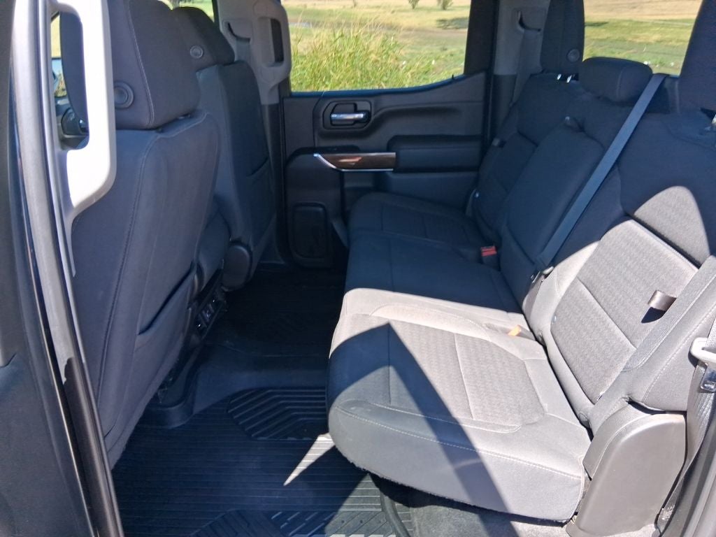 2021 Chevrolet Silverado RST