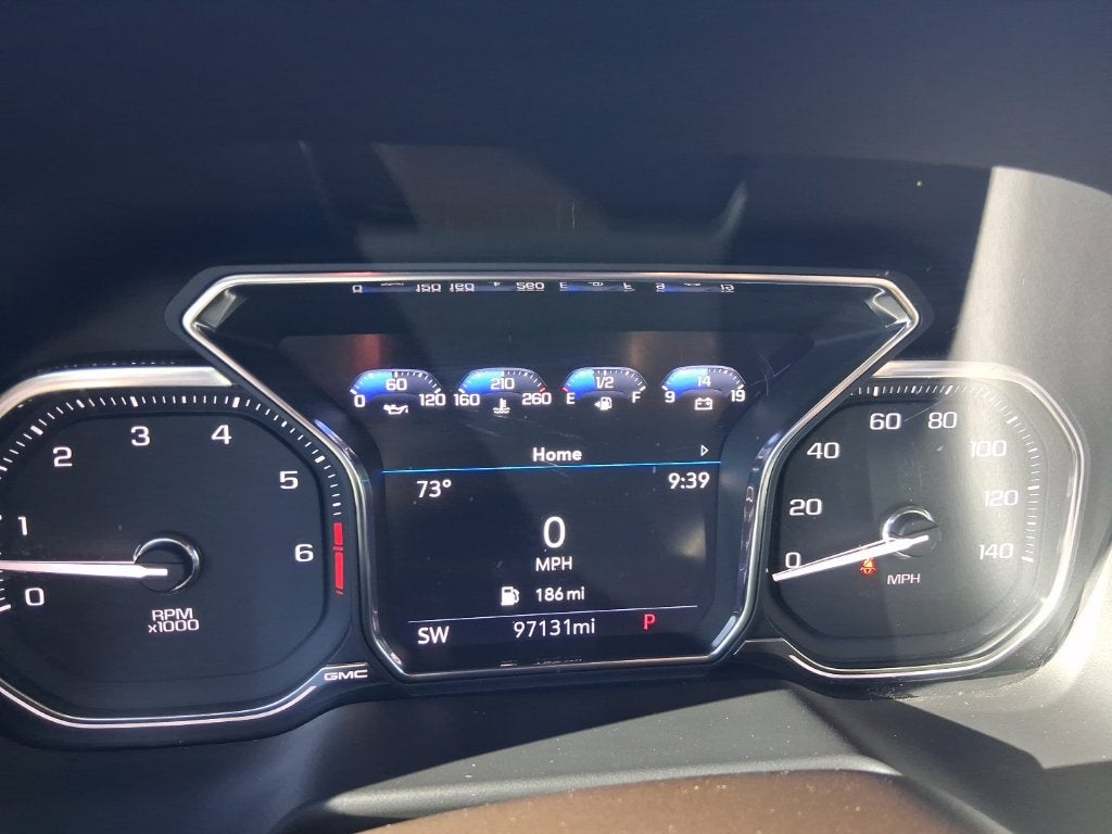 2021 GMC Yukon XL SLT