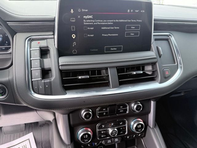 2024 GMC Yukon SLT