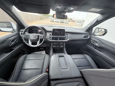 2024 GMC Yukon SLT