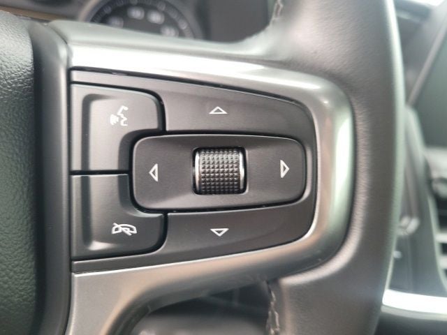 2024 Chevrolet Suburban LS