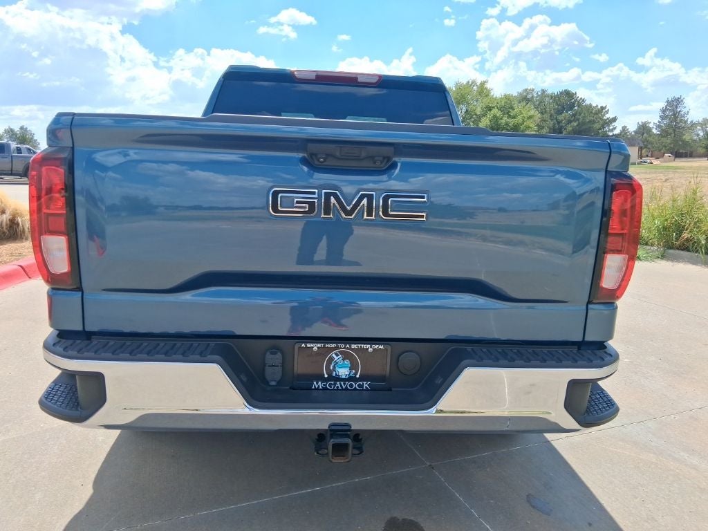 2024 GMC Sierra Pro