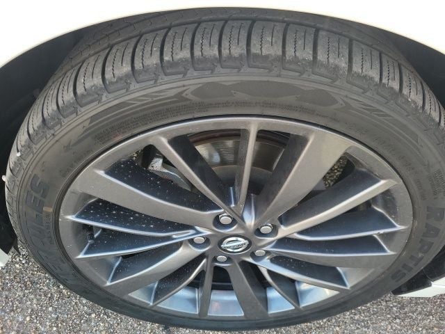 2020 Nissan Maxima Platinum