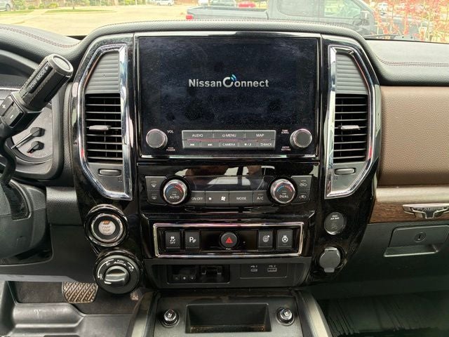 2022 Nissan Titan Platinum Reserve