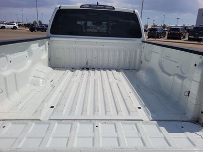 2022 Nissan Titan SV