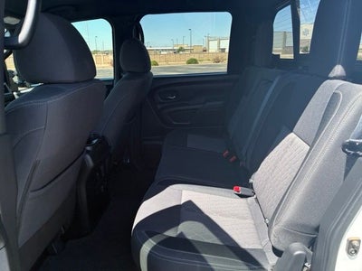 2024 Nissan Titan SV