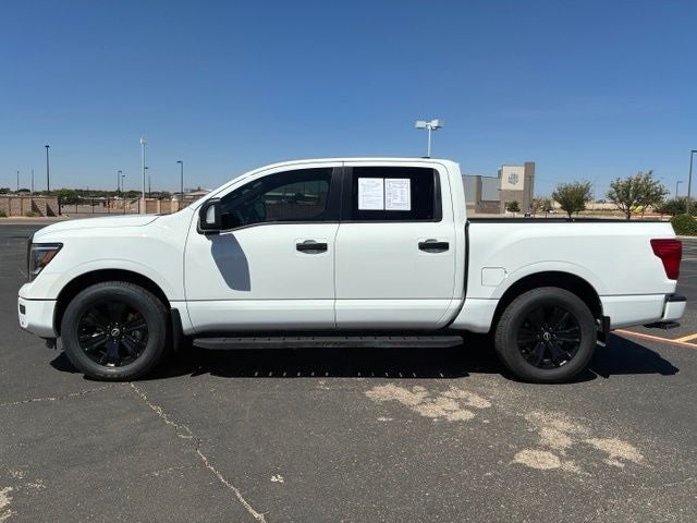 2024 Nissan Titan SV
