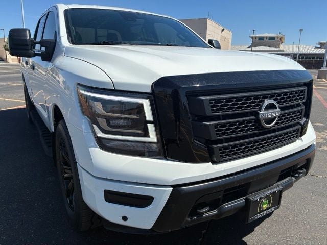 2024 Nissan Titan SV