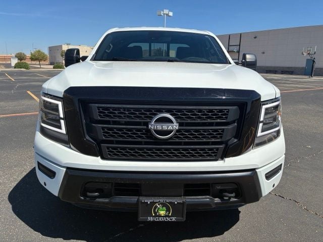 2024 Nissan Titan SV
