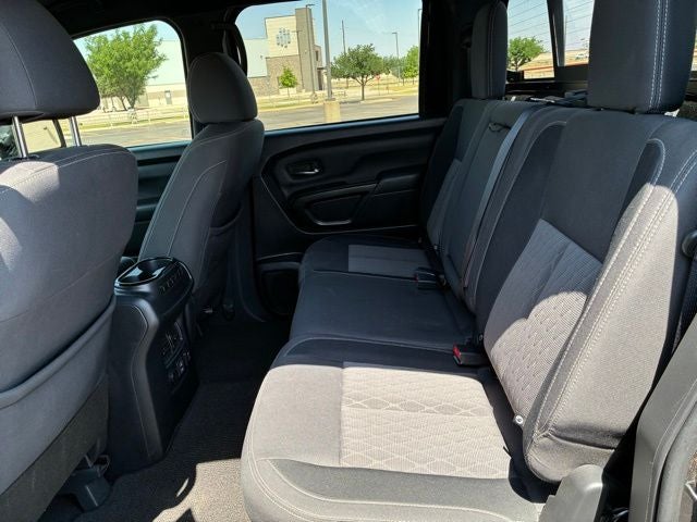2024 Nissan Titan SV
