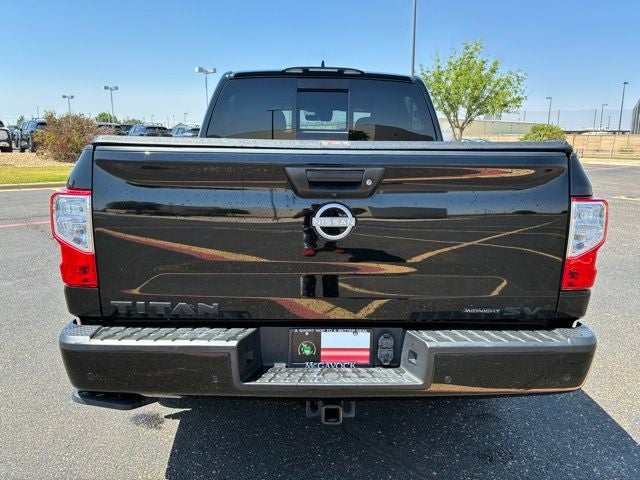 2024 Nissan Titan SV