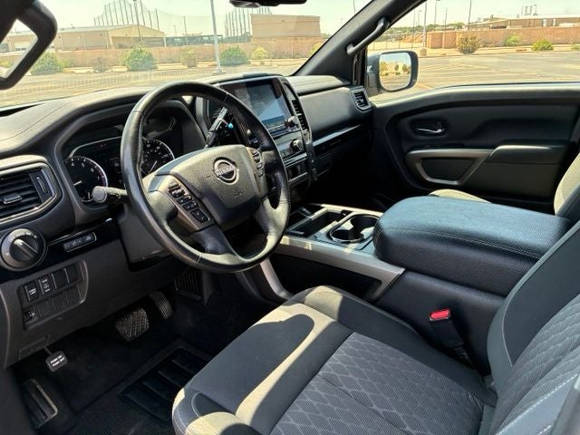 2024 Nissan Titan SV