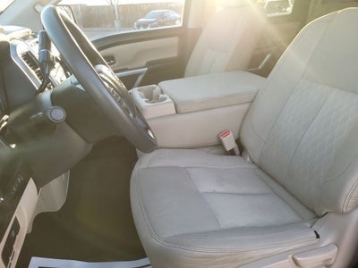 2017 Nissan Titan XD SV