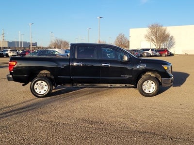 2017 Nissan Titan XD SV