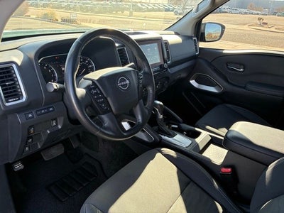 2023 Nissan Frontier SV