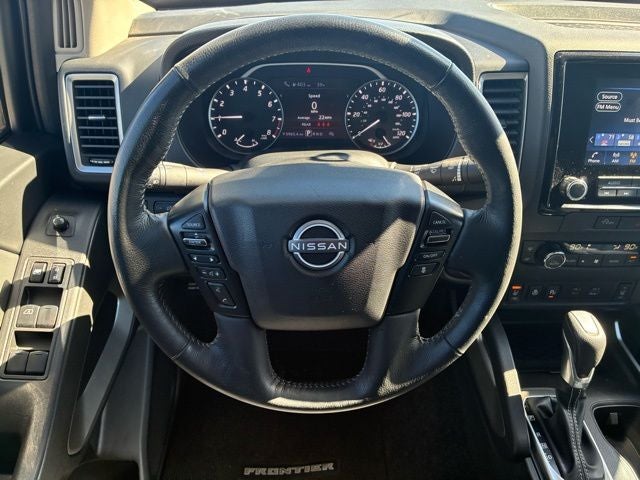 2024 Nissan Frontier SV