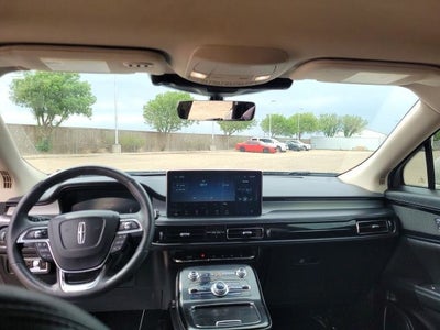 2022 Lincoln Nautilus Standard