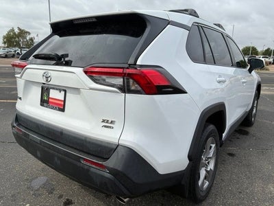 2022 Toyota RAV4 XLE