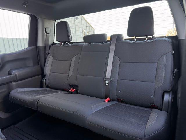 2024 Chevrolet Silverado Custom