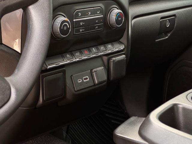 2021 Chevrolet Silverado Custom