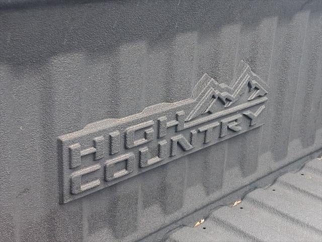 2022 Chevrolet Silverado High Country
