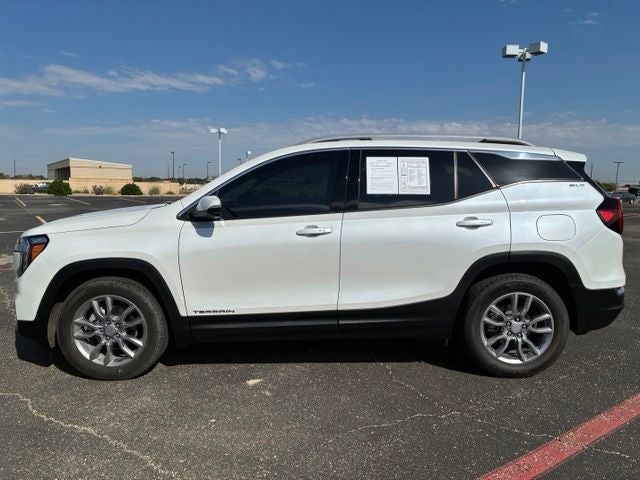 2022 GMC Terrain SLT
