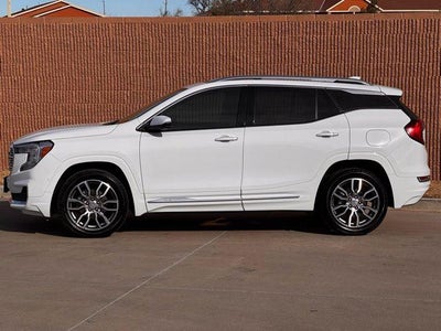 2023 GMC Terrain Denali